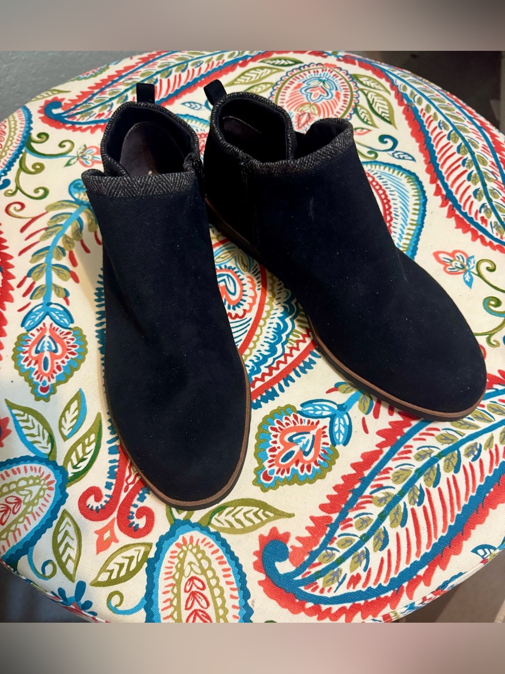 LifeStride Zion Black Suede Ankle Booties Size 11 EUC